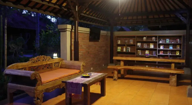 Номер Superior Tirta Sari Bungalow
