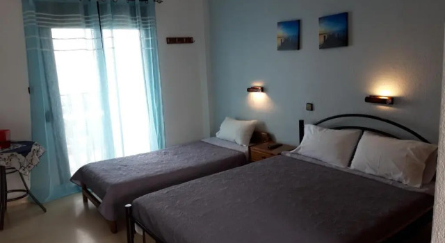Студия Alexiadis Apartments