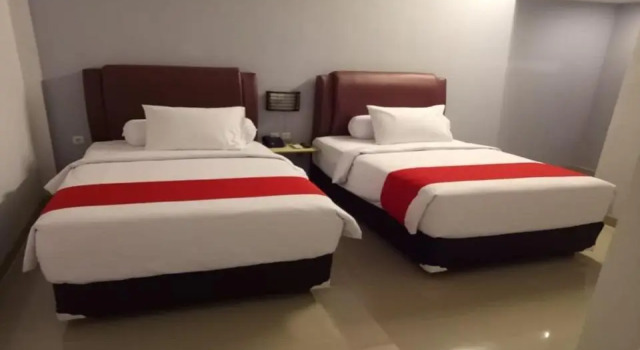 MJ's Hotel, Rezerwuj Hotel Jambi 