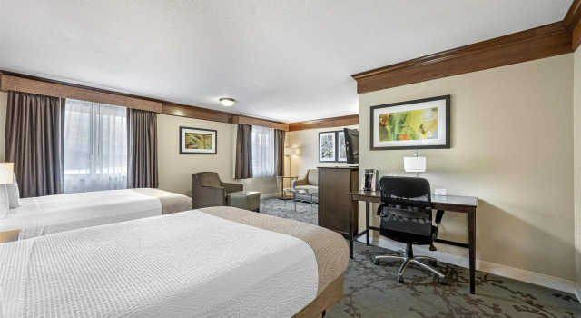 Четырёхместный полулюкс Best Western Black Hills Lodge