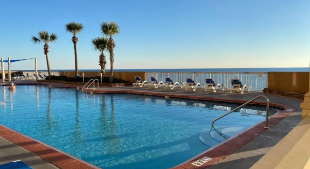 Brightly Furnished Beachfront Condo - 7th Floor Gulf View!