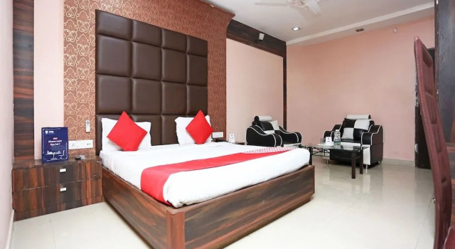 OYO 4127 Hotel City Pulse