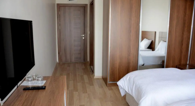ege grand otel, Reservar Hotel Sultandagi Aegean Region