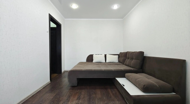 Apartments in the 9th microdistrict 22 A, Prenota Appartamento Hotel a Tyumen Region con parcheggio, Parcheggio
