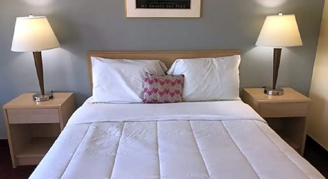 Номер Superior Pine Needles Inn