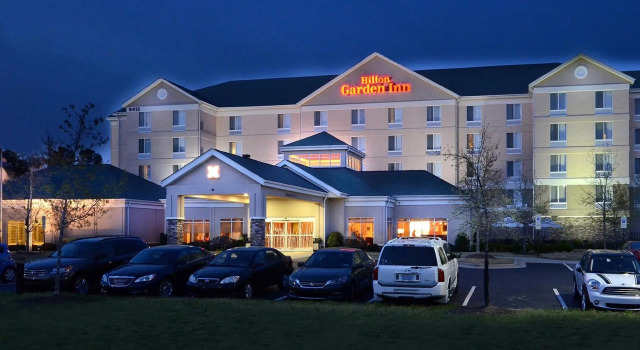 Номер Standard Hilton Garden Inn Raleigh Capital Blvd I-540