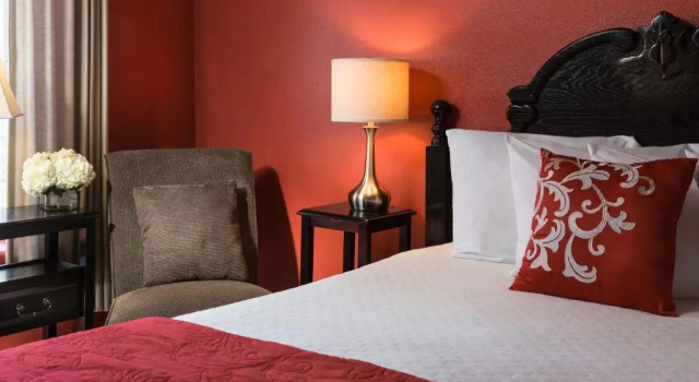 The Roosevelt Inn, Varaa Hotelli Coeur d'Alene Idaho