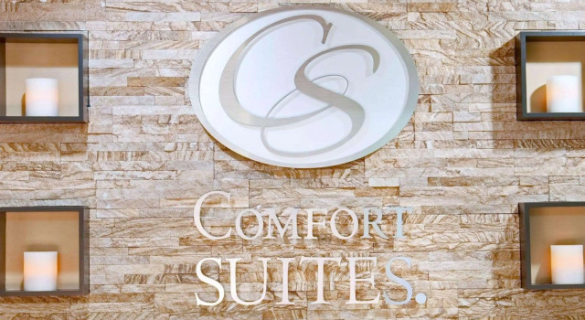 Comfort Suites Inn at Ridgewood Farm, Rezerwuj Pobyt na farmie Salem Wirginia