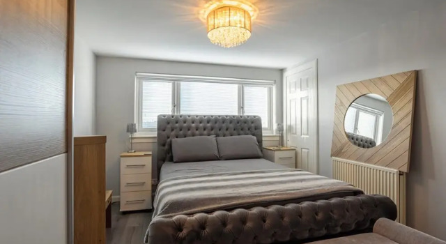 Exquisite 3 Bedroom House in the Heart of Edinburgh, Забронировать Отель Эдинбург Midlothian, рядом с Железнодорожный вокзал Эдинбург-Уэверли