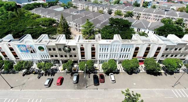 Beautifully Designed And Homey 1Br Apartment Mustika Golf Residence