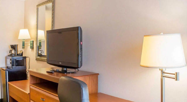 Номер Standard Americas Best Value Inn Raleigh