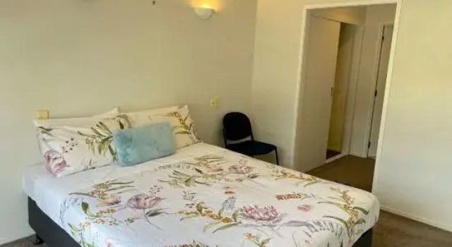 Remuera Spacious Holiday Home