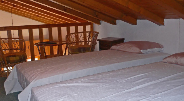 Lara 6 - One Bedroom, Prenota Hotel Hotel a Canton Vallese con parcheggio, Parcheggio