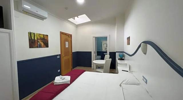 Полулюкс Deluxe Hotel Tiffany