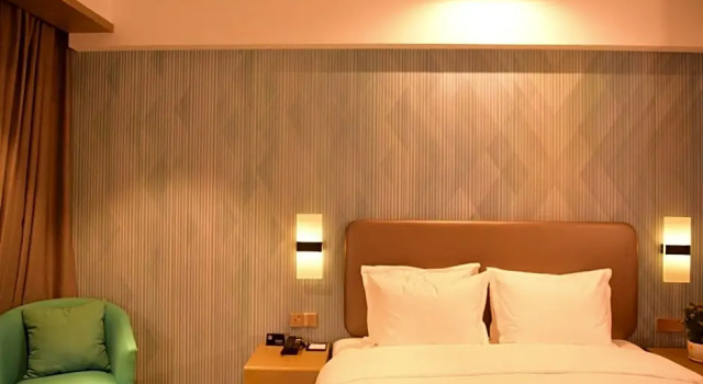 Двухместный номер Superior Holiday Inn Express Lhasa Potala Square