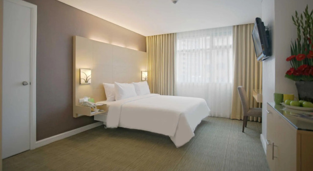 Двухместный номер Deluxe St Giles Hotel Makati