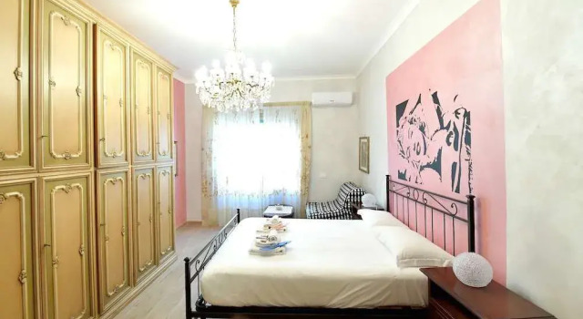 IzzHome La Signorina