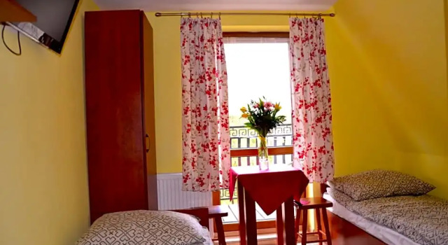 Ośrodek Wypoczynkowo-Szkoleniowy HALNY, Buchen Sie Hotel Zawoja Kleinpolen