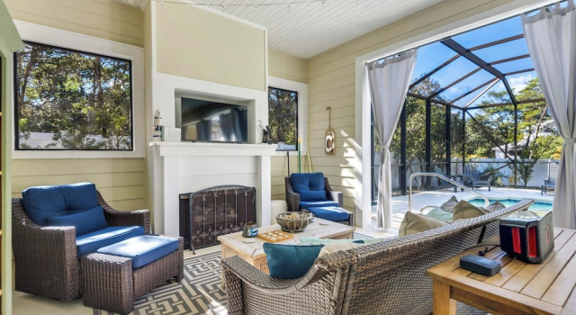 Коттедж 30A Getaway With Private Heated Pool, Hot Tub, and Golf Cart