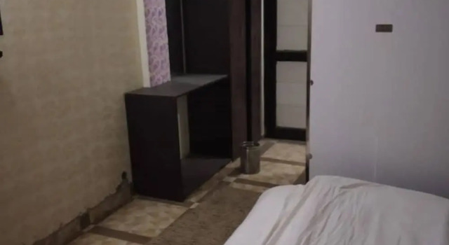 Hotel brijwasi palace, Rezervovat Hotel Rišikéš Uttarakhand