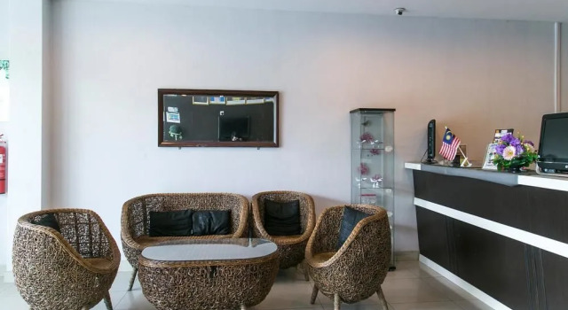 OYO 237 Sri Senawang Hotel