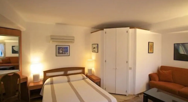 Номер Superior Antique Theatre Hotel