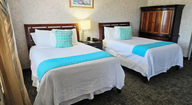 Семейный номер Standard с видом на внутренний двор Gaidos Seaside Inn