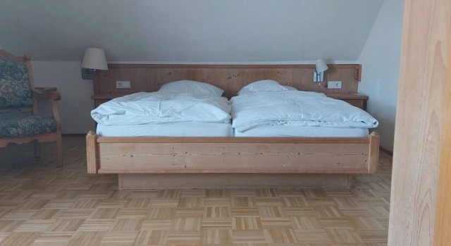 Hotel Pension Am Engelsberg, Забронировать Отель Отели Нижней Франкония с парковкой, Парковка