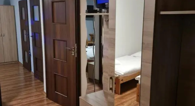 Семейный номер Standard с балконом Sieraton Pokoje i Apartament