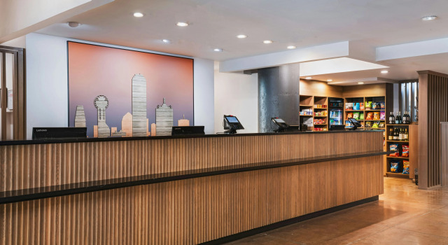 Fairfield Inn & Suites by Marriott Dallas Downtown, Забронировать Отель СПА-отели Далласа, рядом с Black Academy of Arts &amp; Letters, SPA-услуги