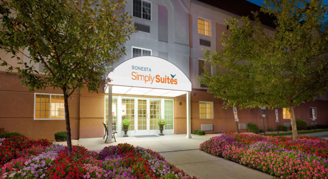 Sonesta Simply Suites Nanuet
