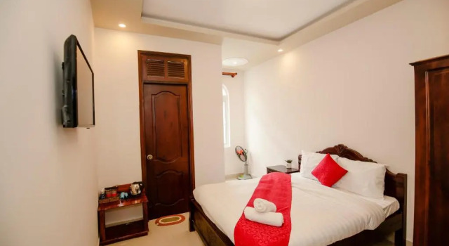 Номер Deluxe Hotel at Dalat