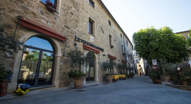 Le Vecchie Cantine, Prenota Affittacamere Hotel a Chianni con parcheggio, Parcheggio