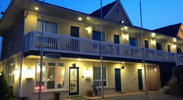 Rainbow Inn