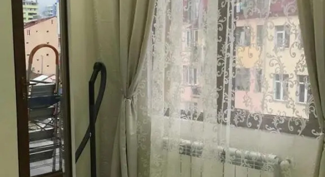 Zurab Gorgiladze Street 26/28, Book Hotel Batumi 
