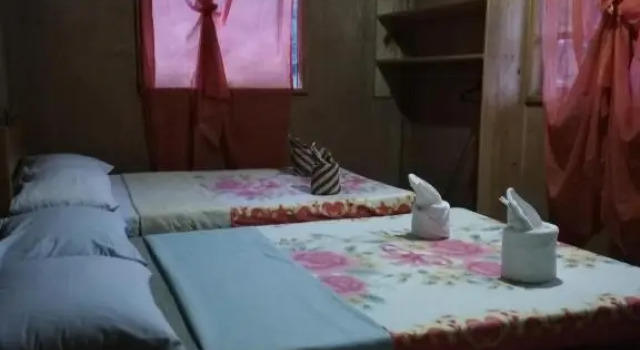 Четырёхместный номер Standard 7th Heaven Lodge and Cafe