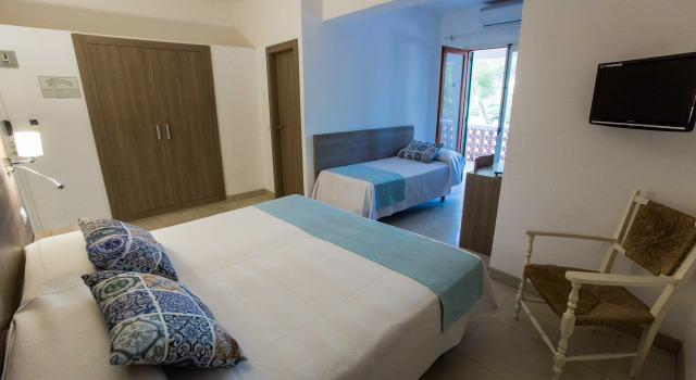Hotel Tagomago, Rezervați Hotel Cala de Bou Ibiza