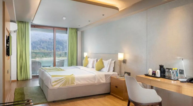 Номер Deluxe Modi Yoga Retreat Rishikesh