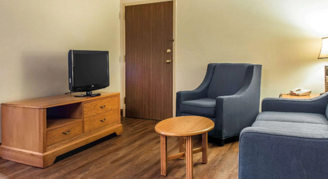Двухместный люкс Comfort Inn & Suites Johnstown - Richland Town Center