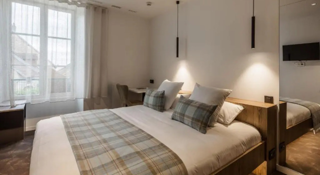 Номер Economy Logis Hôtel Parenthèse, Restaurant & Spa