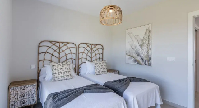 Spacious Isla Canela Getaway, Забронировать Апартаменты/квартира Отели Айямонте с парковкой, Парковка