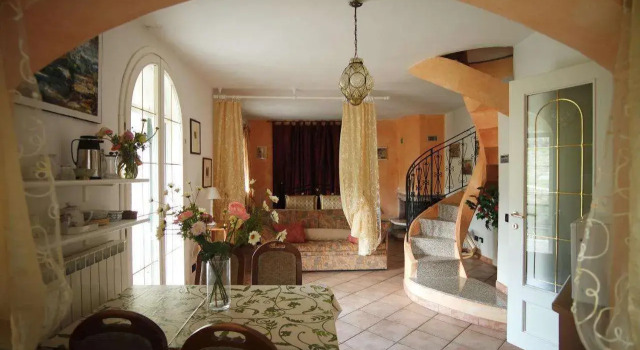 Il Rifugio Di Artemide AGRITURISMO, Buchen Sie Hotel Perinaldo Ligurien