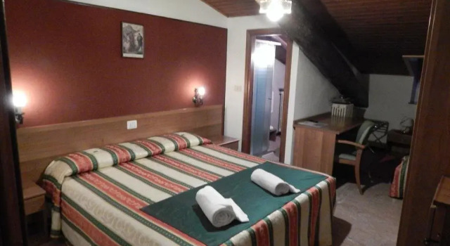Albergo Altavilla, Buchen Sie Hotel Hotels in Tirano mit Parkplatz, Parkplätze
