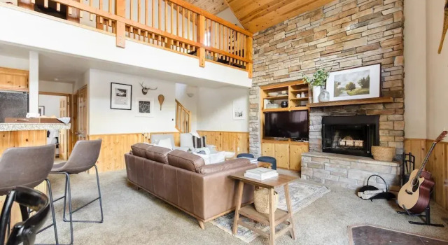 Summit Cabin 2 - Jackhorn