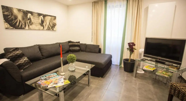 Апартаменты Downtown Apartments