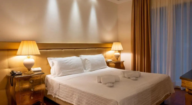 Трёхместный номер Standard с балконом M House Art Hotel