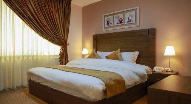 Rawa Luxury Hotel Suites, Buchen Sie Hotel Hotels in Amman Governorate mit Frühstück, Frühstück