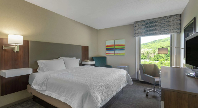 Hampton Inn Bedford, Buchen Sie Hotel Bedford Pennsylvania
