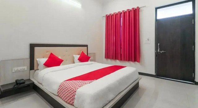 The Sunrise Resort by OYO Rooms, Boek Resort Pushkar Rajasthan