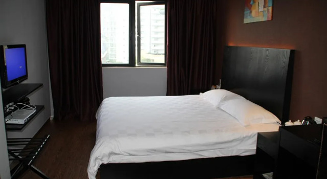 FX Hotel Third Military Medical University, Prenota Hotel Hotel a Shapingba con parcheggio, Parcheggio